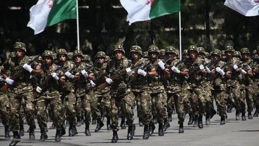 الجيش الجزائري يطرح خارطة طريق من 4 بنود لتجاوز الأزمة