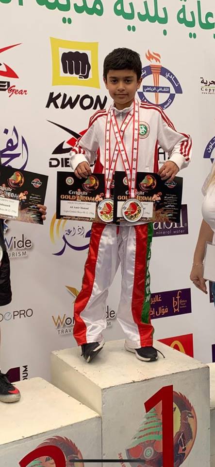  علي أمير حمد يفوز بالمركز الأول عن فئة الناشئين في الكيك بوكسينغ